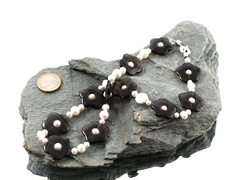 Lamellenobsidiankette mit Perlen