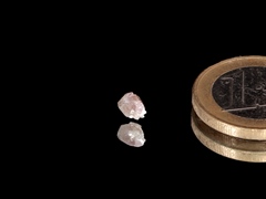 Diamant - Rohdiamant - Diamantkristall -  0,65 ct